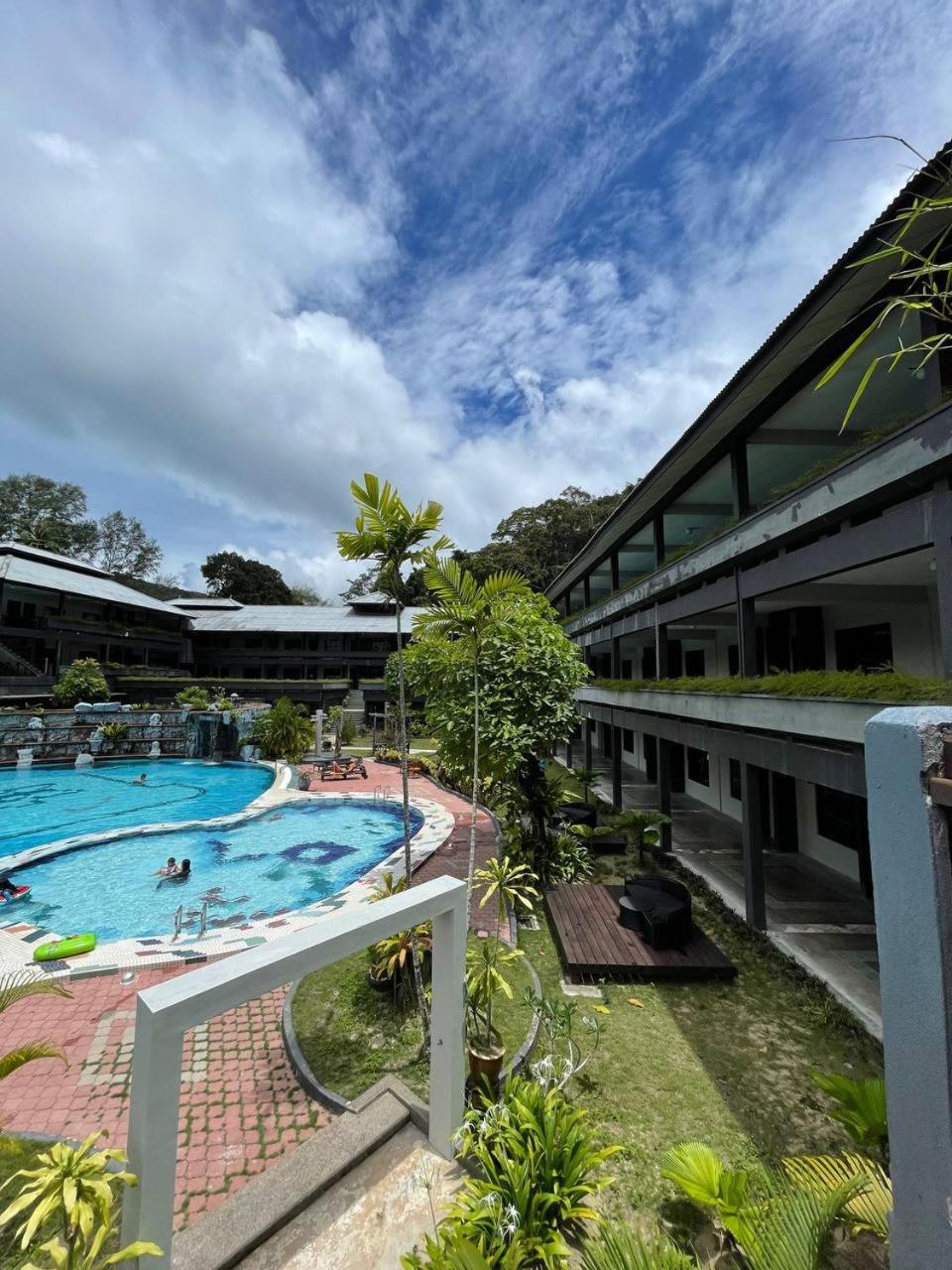Beach Resort - Arwana Perhentian Besar Kuala Besut Zewnętrze zdjęcie