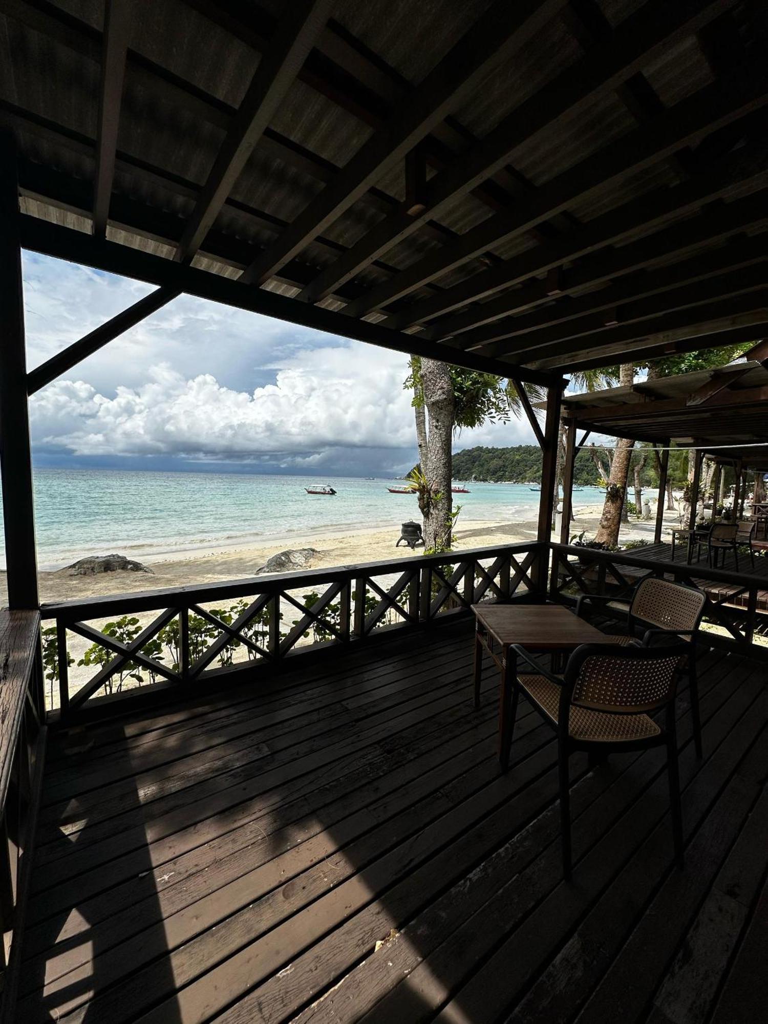 Beach Resort - Arwana Perhentian Besar Kuala Besut Zewnętrze zdjęcie