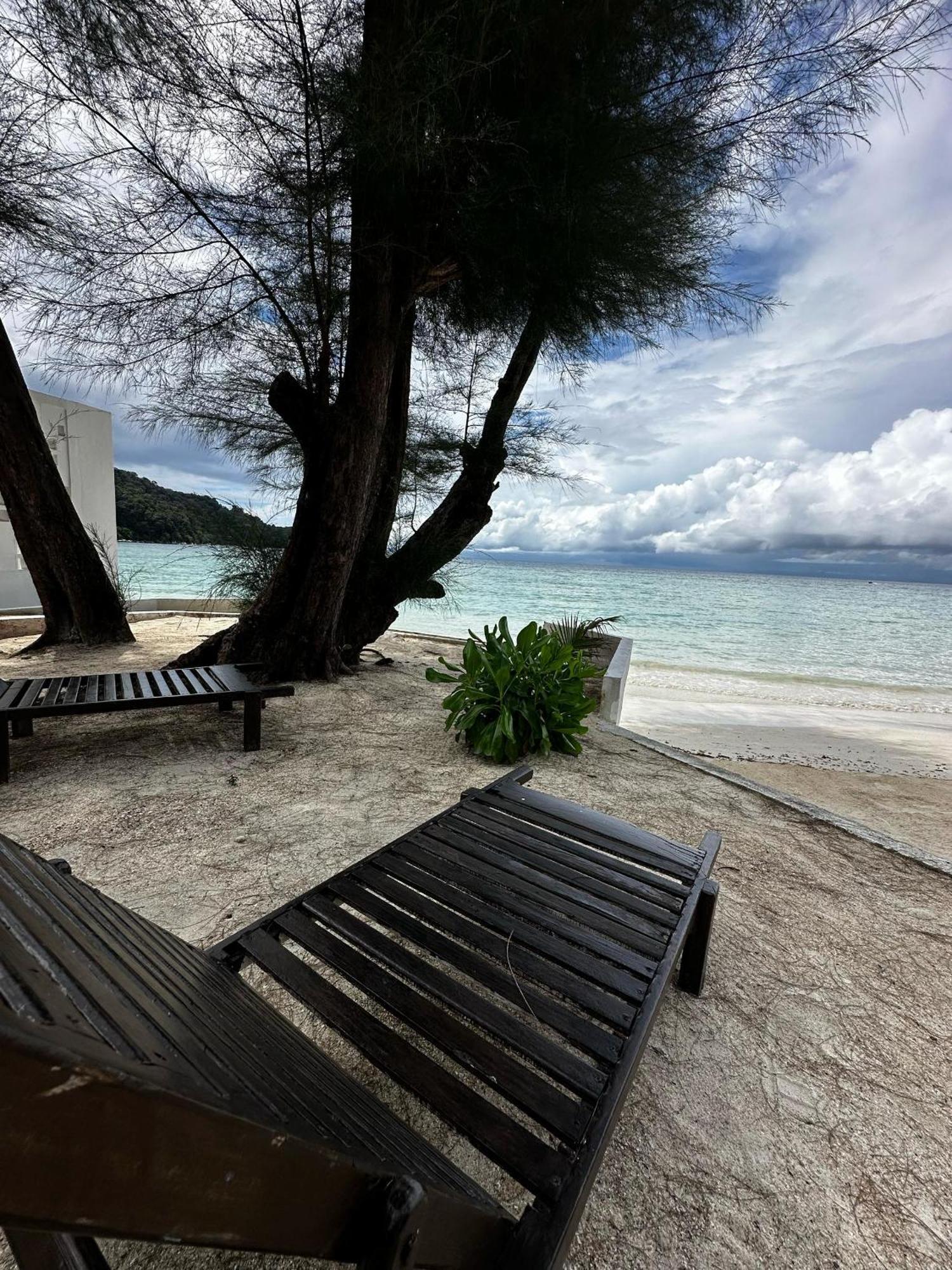 Beach Resort - Arwana Perhentian Besar Kuala Besut Zewnętrze zdjęcie