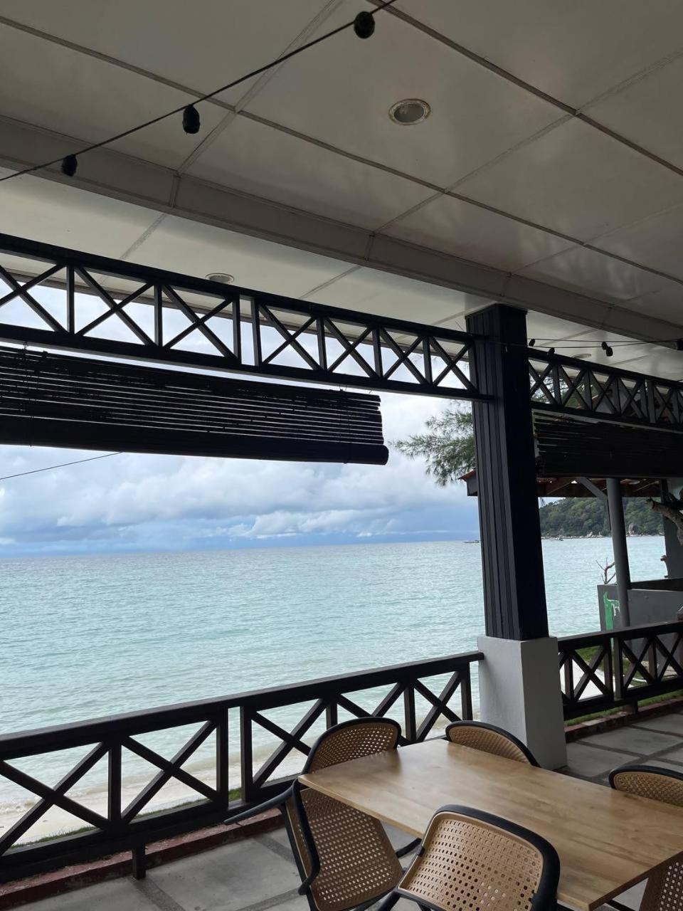 Beach Resort - Arwana Perhentian Besar Kuala Besut Zewnętrze zdjęcie