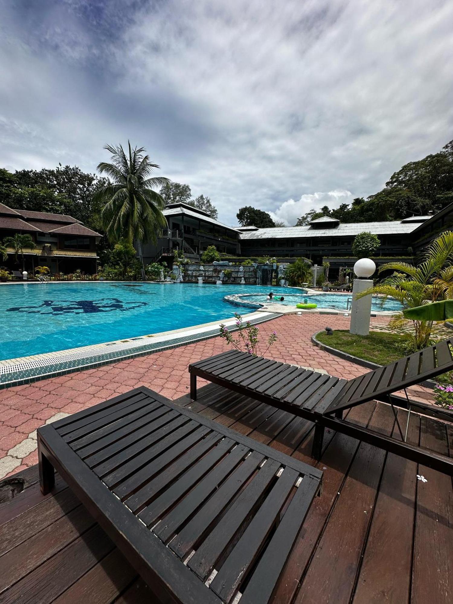Beach Resort - Arwana Perhentian Besar Kuala Besut Zewnętrze zdjęcie